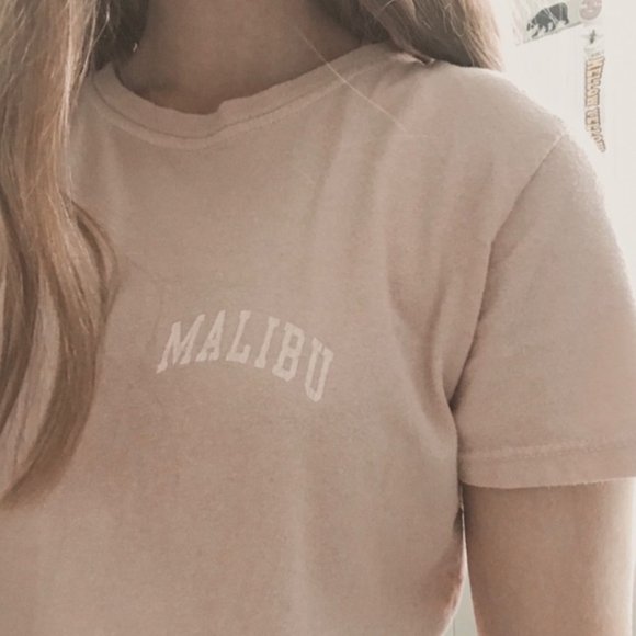 Brandy Melville Tops - brandy melville light pink malibu tshirt